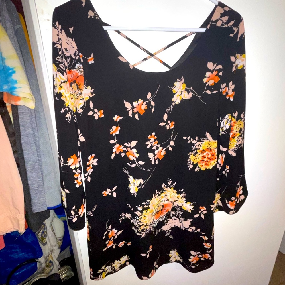 ALTARD STATE BLACK DRESS WITH FLOWERS AND CRISSCROSS BACK // Size Medium // NEW